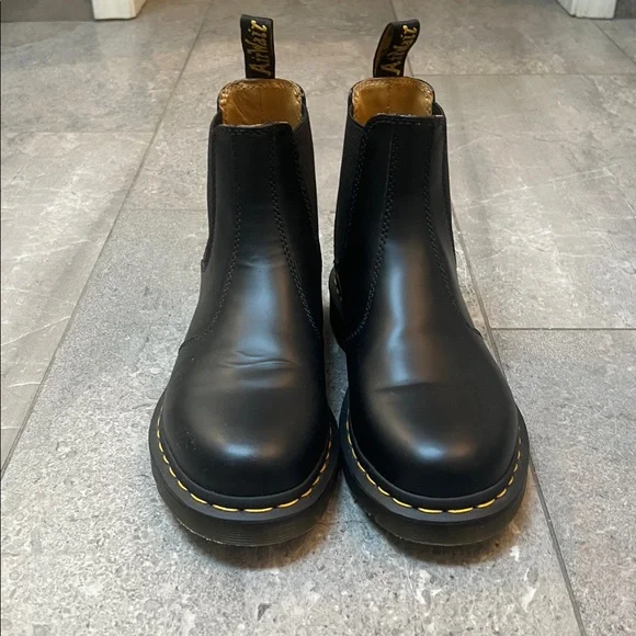 Dr. Martens 2976 Black Chelsea Boots - Picture 3 of 11